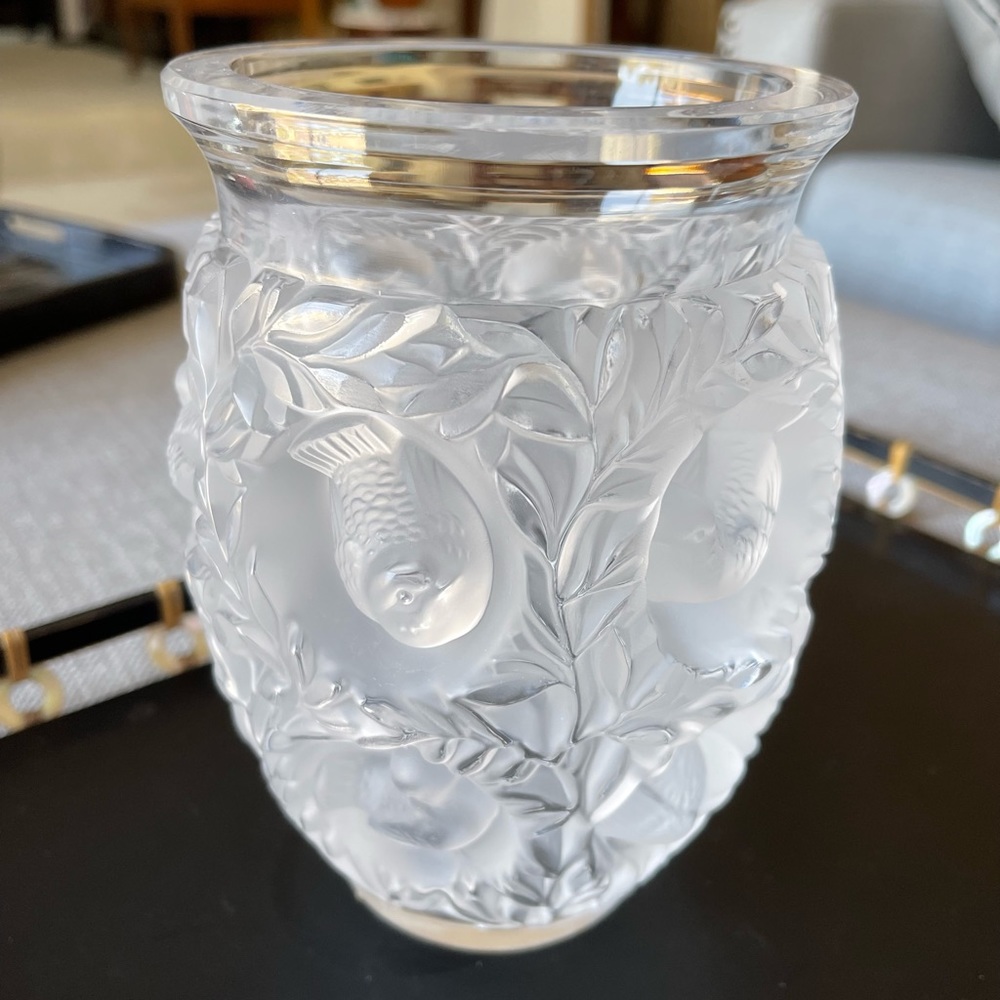 Lalique Bagatelle Vase - Handcrafted In France Heavy high relief bird motif